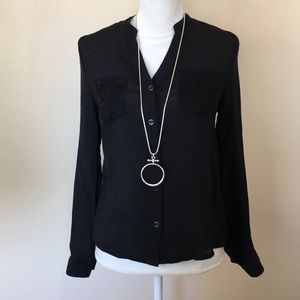 Blu Pepper black button top w/ cute detail. Small
